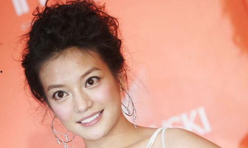 娱乐圈吃瓜小燕子,揭秘明星背后的八卦风云